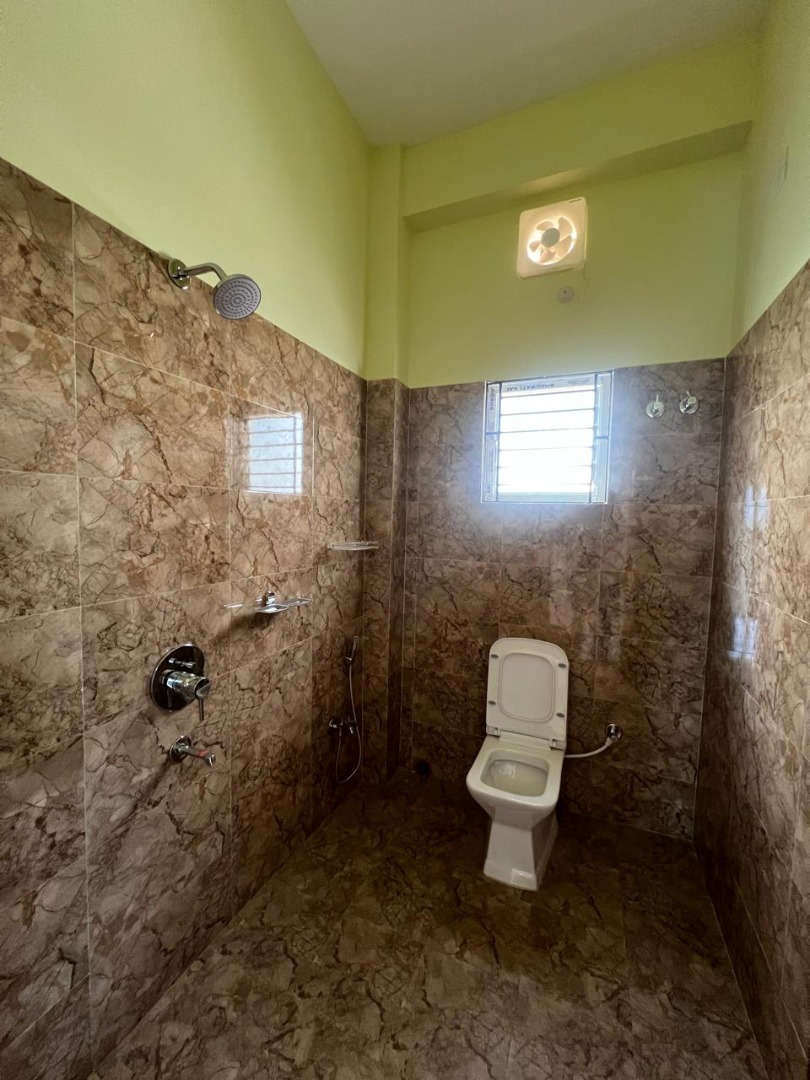 Unfurnished 3bhk in Ganeshguri, Guwahati, Assam, India for Rent